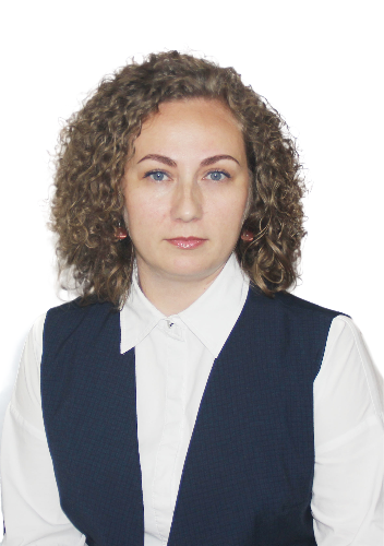 Кутакова Елена Юрьевна.